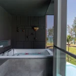 Deluxe Oceanside