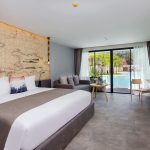 Pool Access Room